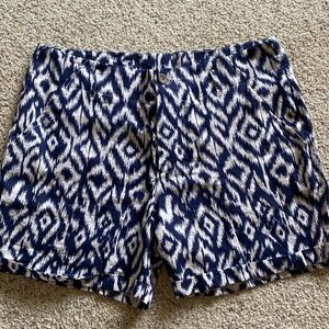 Kenar Women's Linen shorts, Blue/white pattern, Size 12
